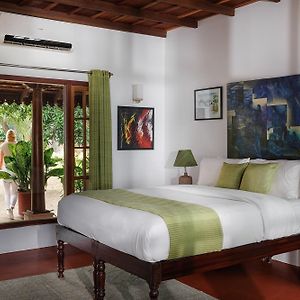 King Room Lake View
